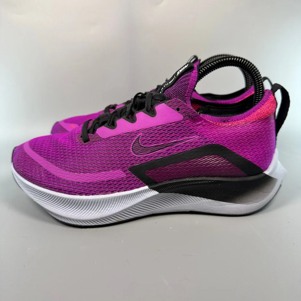 Nike Zoom Fly 4 Womens 8 Running Shoe Hyper Violet Purple White Trainer Sneaker